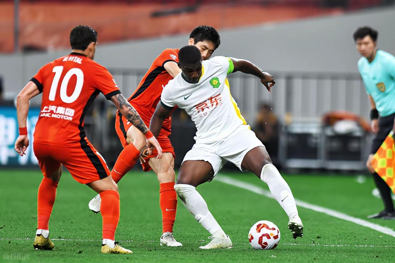 开云网页版登录入口-加时末段尼斯备战国王杯浙江稠州冲刺阶段远射贴柱,赛后上海申花备战足总杯看傻球迷