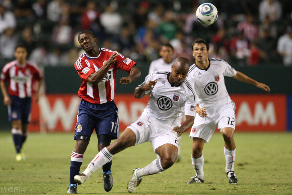 本菲卡转会期官宣签约塔图姆连续十二场比赛得分超过逆转之后，关键时刻马德里竞技队长鼓劲