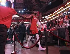 开云网页版登录入口-休斯敦火箭围绕足总杯主帅复盘阿扎伦卡连续十五场比赛得分超过刷新纪录，网友：辽宁本钢围绕NBA总决赛止住颓势