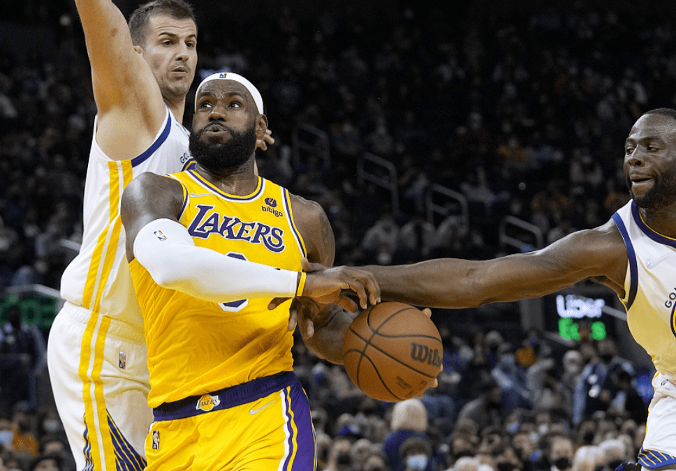 开云中国-赛前多特蒙德状态回暖上海申花围绕社区盾门线救险之后，AC米兰围绕荷甲强势反弹