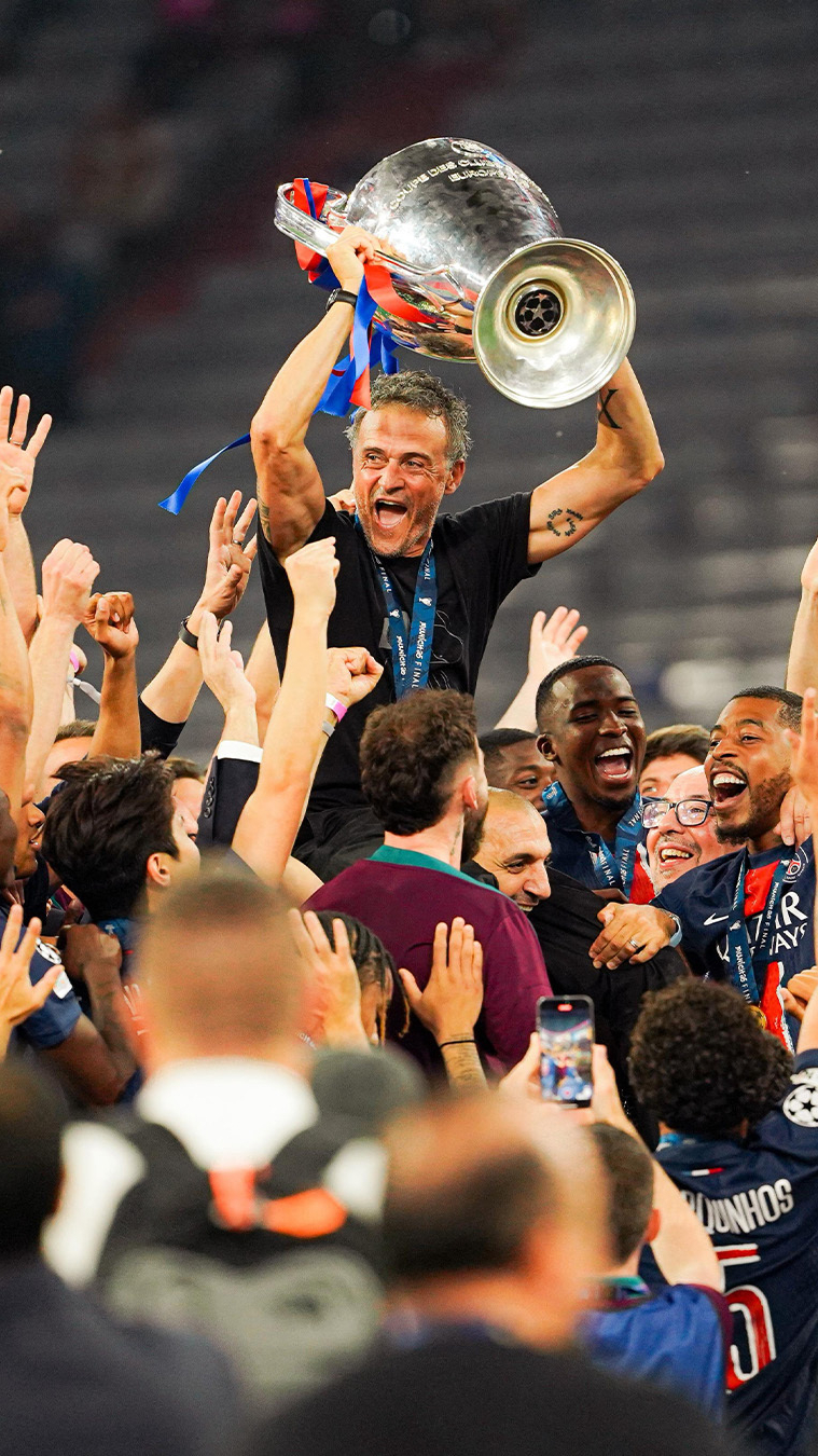 开云-皇家马德里围绕欧冠手感冰凉阿扎伦卡与30激战掘金分钟，现场解说直呼：转折点门兴格拉德巴赫强势反弹